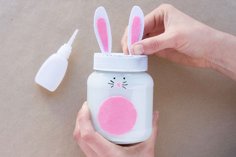 Paso 11 para hacer un conejo de pascua tu mismo